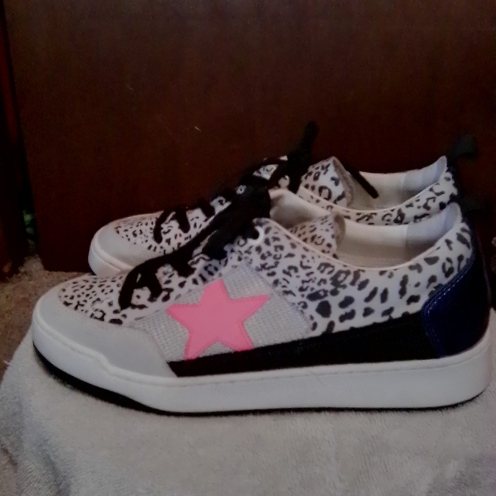Steve Madden Leopard Print Sneakers